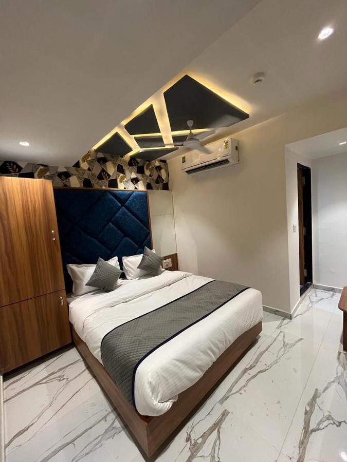 Hotel Paramount Villa Gandhinagar Ngoại thất bức ảnh