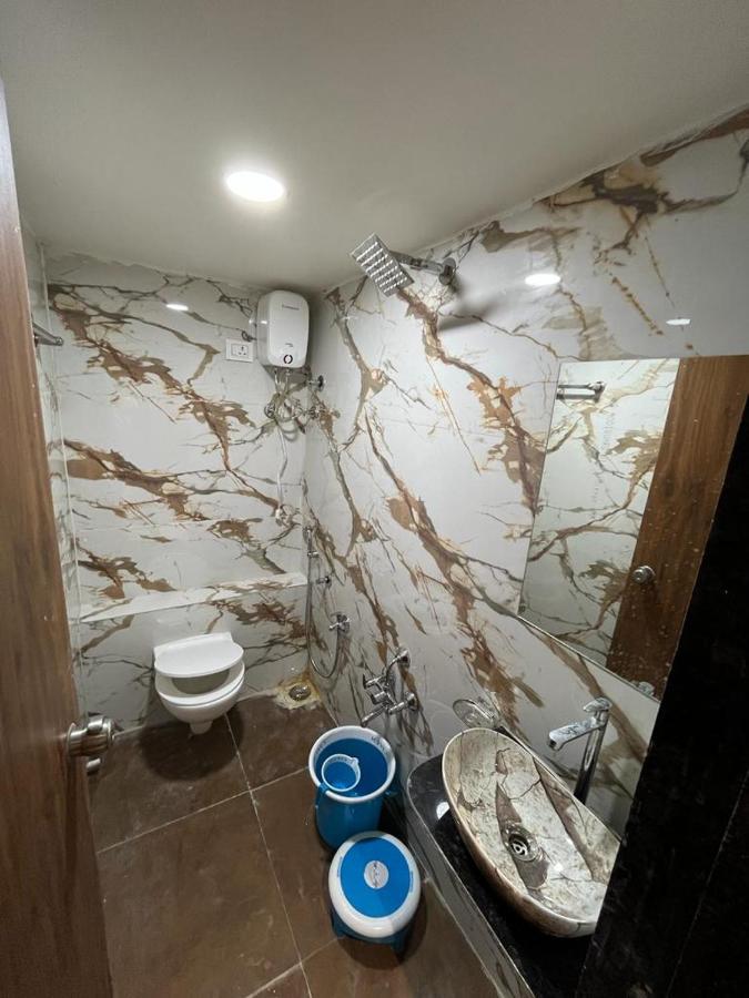 Hotel Paramount Villa Gandhinagar Ngoại thất bức ảnh