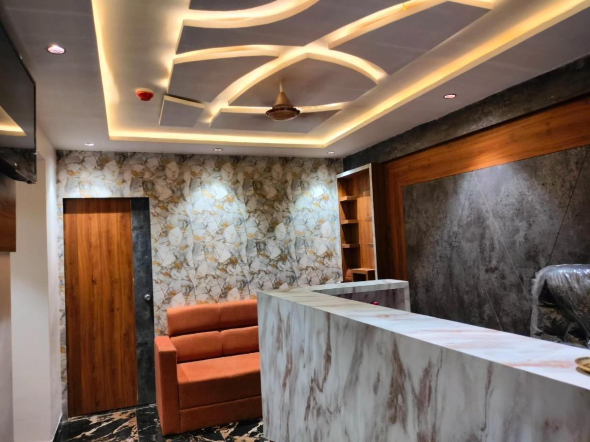 Hotel Paramount Villa Gandhinagar Ngoại thất bức ảnh